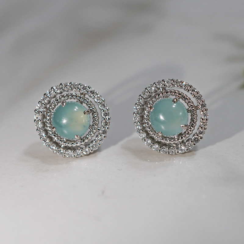 PT950 Platinum Cultivation Full bore Emerald Ear Studs