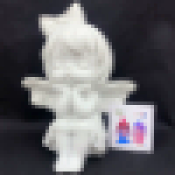 Little angel holding cheeks 19cm