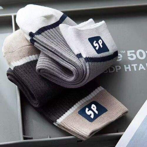 Men's crew socks, autumn and winter, Japanese style, deodorant and sweat-absorbent sports socks for men, new SP crew socks, long socks, versatile