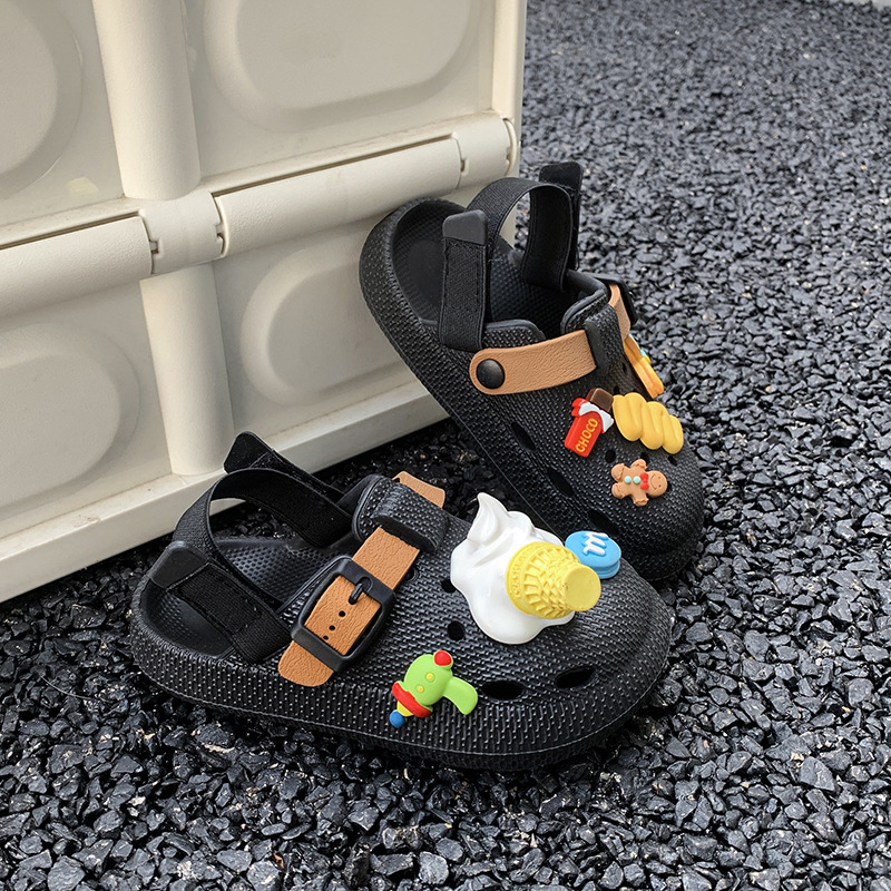 Zapatillas Birkenstock para niños lindos de moda, transpirables, suela blanda, suela gruesa, zapatos con agujeros, zapatos para niños de verano, sandalias y zapatillas, todo fósforo