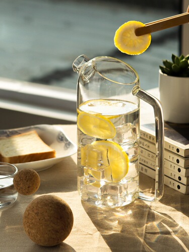 High temperature resistant glass cold kettle wooden sheng creative teapot flower teapot office home B&B hotel juice pot