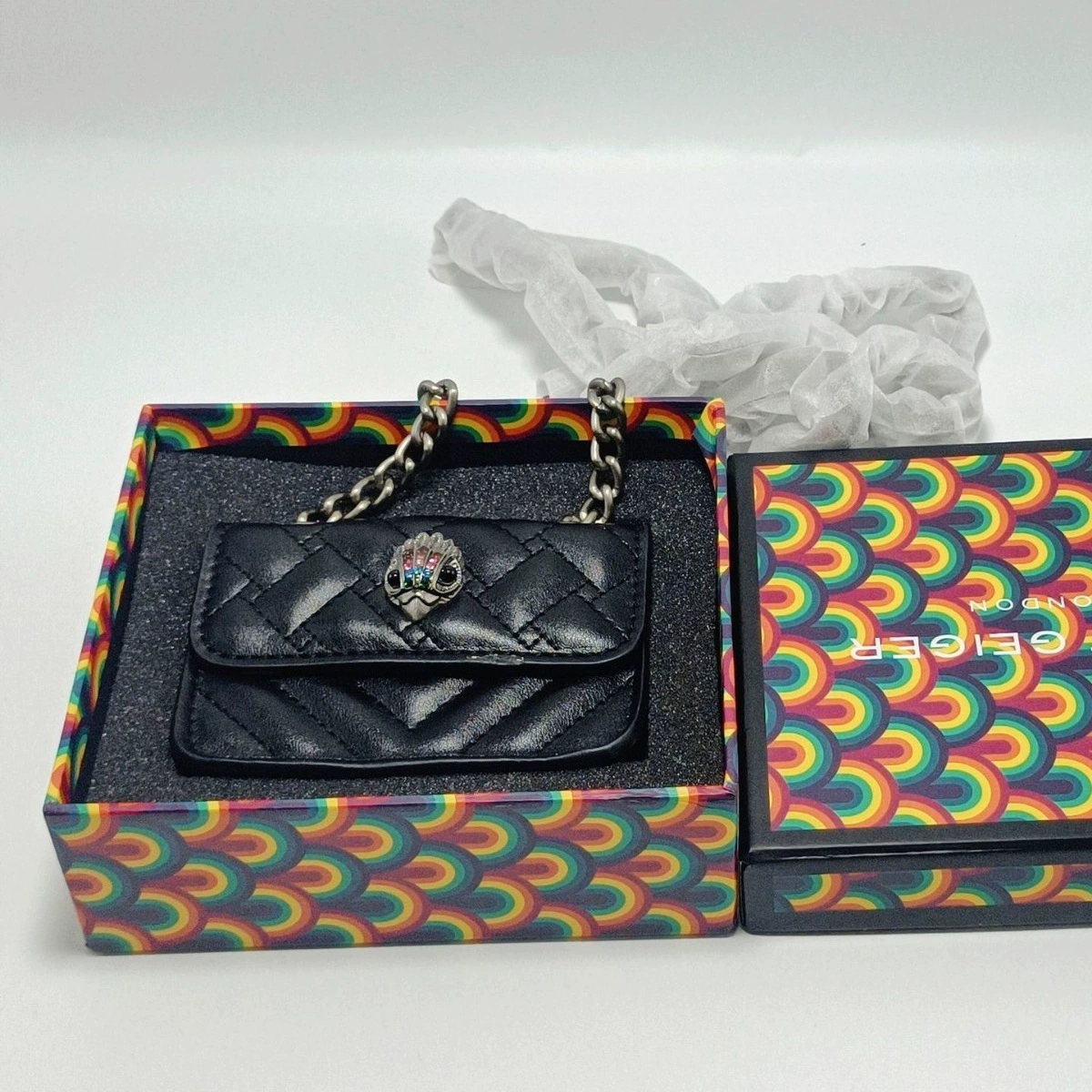 Курт головa? Wait: The input: "Kurt Eagle Head Bag Mini Bag Geiger Embroidered Line Colorful Block Glossy Card Bag One-Shoulder Crossbody Chain"