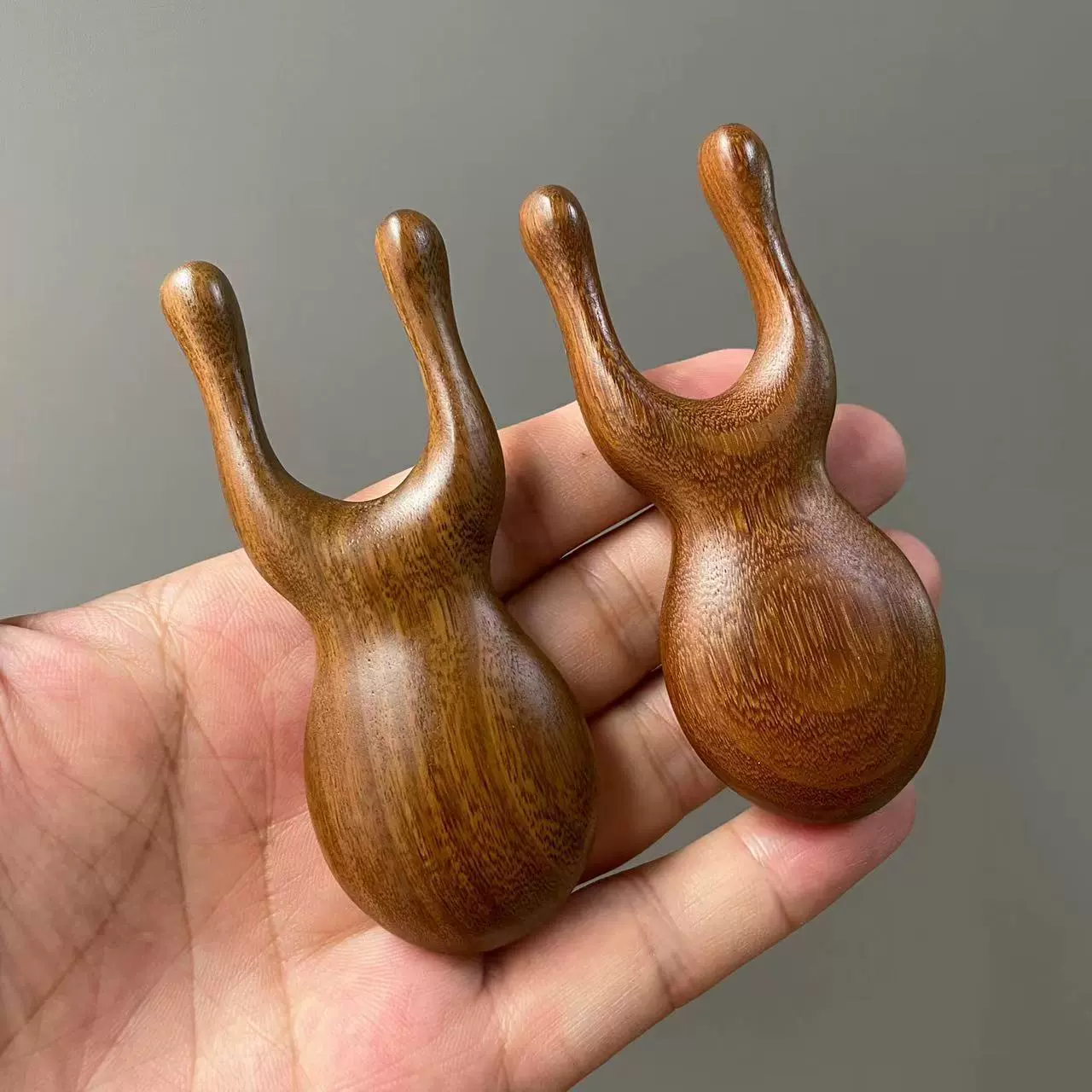 小青蛙按摩器眼周按摩梳子美鼻器檀木刮鼻梁鼻子眼睛下巴耳朵面部