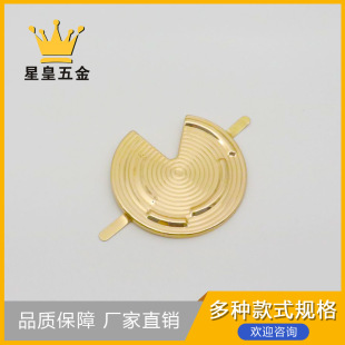 �μ�Ҹ�·�������ǰ�����50mm�\��ɫ�FƤ�A�ξ��l�_���b��