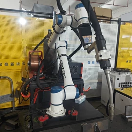 关节型机器人;协作机器人;激光焊机