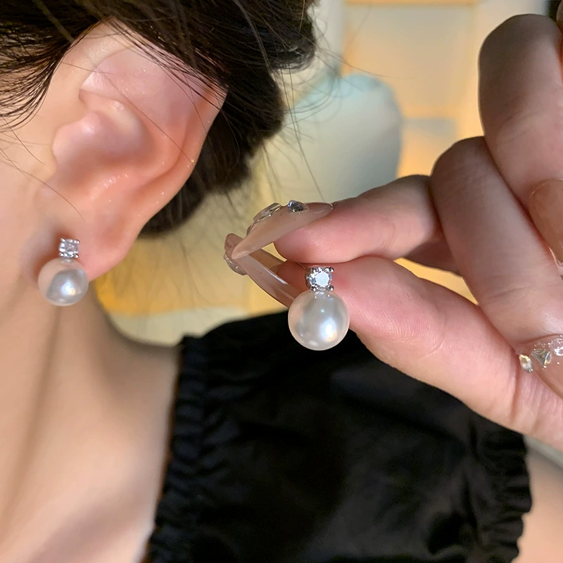 Серебряные серьги 925 пробы со стеклянными кристаллами и цветочными дизайнами из жемчуга и циркония, лёгкие 3×3×3 см