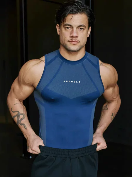 American-Style Young Fitness Vest for Men, Slim-Fit Sports Running Inner Wear, Tight-Fitting, Quick-Drying, Stretchy, Breathable T-Shirt Top