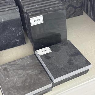 �ڰ׸���ɫ����ʯ�Ӱ��Ŀ�����И��͘���Ȼʯ��С�K