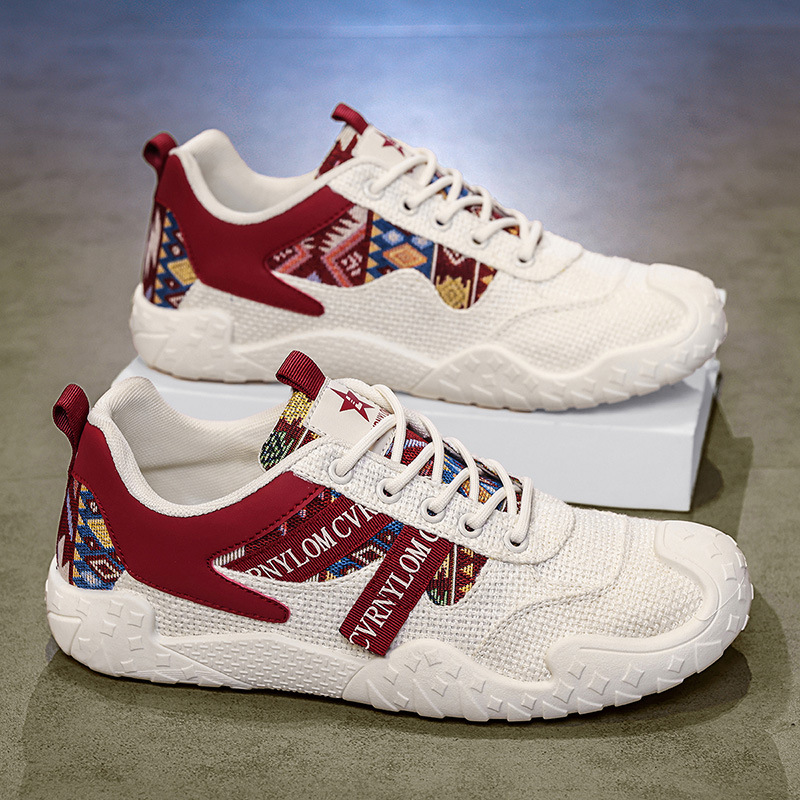 Zapatos de hombre 2026 verano nuevos zapatos de malla transpirables, zapatos ligeros de moda versátiles con suela suave, zapatos deportivos casuales