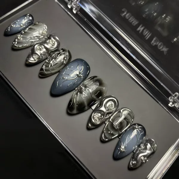 Diablo Metal Flash Sweet Cool Spice Girls Three-dimensional European and American Style Almond Armor Removable Wear Armor 30 Pieces