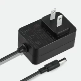 适配器;充电电源