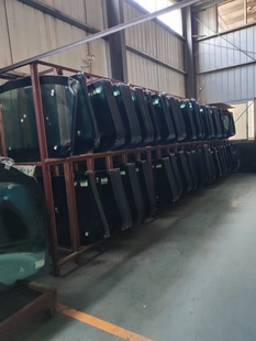 Hunan Warehouse Maite Glass Factory Specializes in Production of Various Medium and High-grade Car Front Gears, Rear Gears, Skylight, Door Glasses