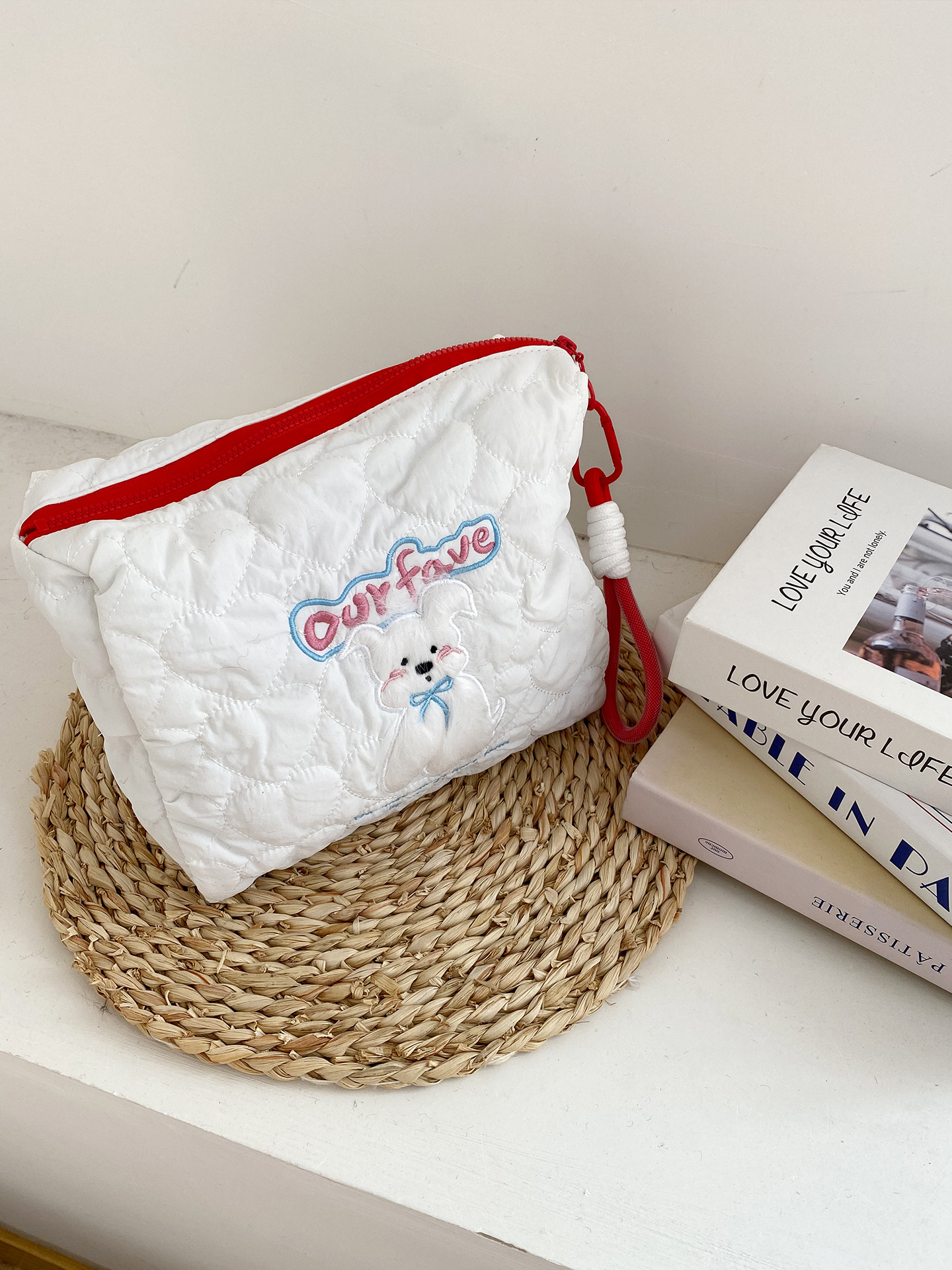 Bolsa de almacenamiento portátil de peluche para perros bordados lindos dulces amor bolsas de maquillaje de acolchetes portátiles de gran capacidad