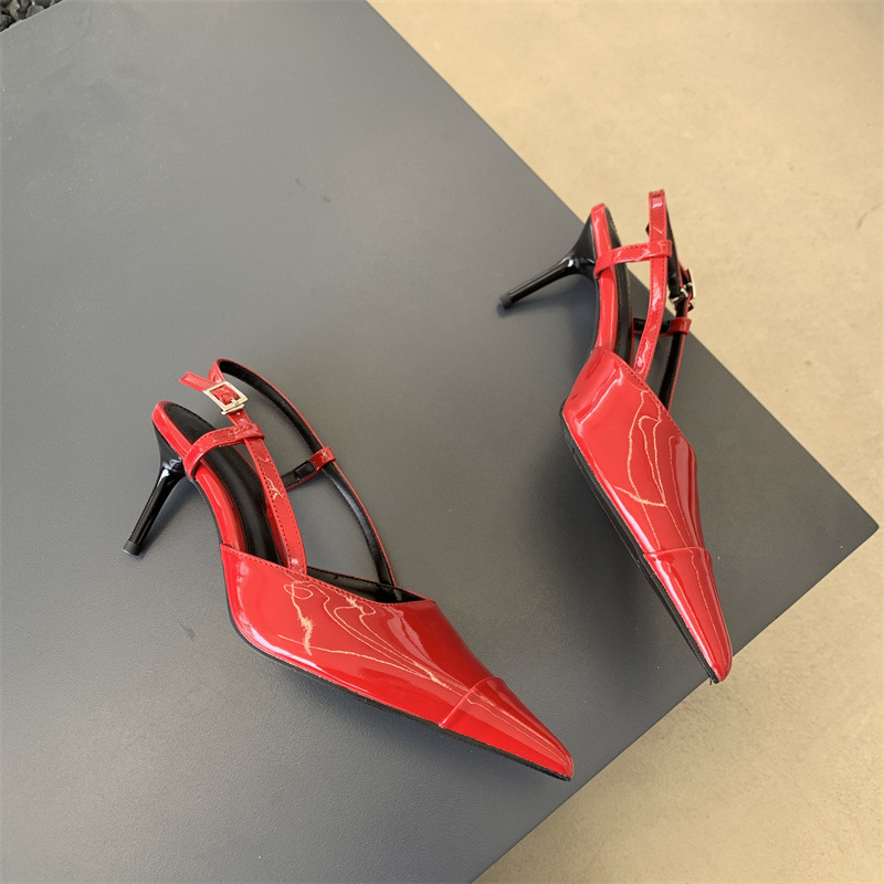 2024 nuovo autunno e l'estate scarpe a spillo francesi con punta a punta temperamento dorato sandali cavi con punta a punta per le donne tacchi alti_voghion.com