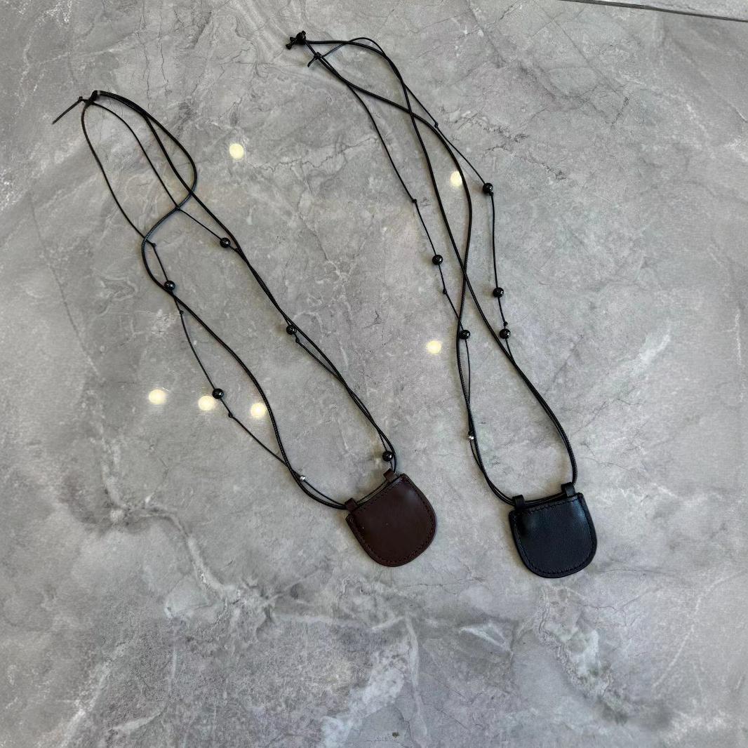 Minimalist Bead Top Layer Cowhide Necklace Street All-Match Fashionable Leather Hanging Neck Mini Crescent Bag Hanging Chain