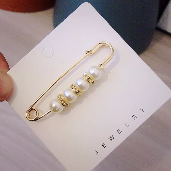 Pearl brooch buckle elegant anti-exposure pearl brooch shawl scarf buckle skirt mouth waist-closing artifact