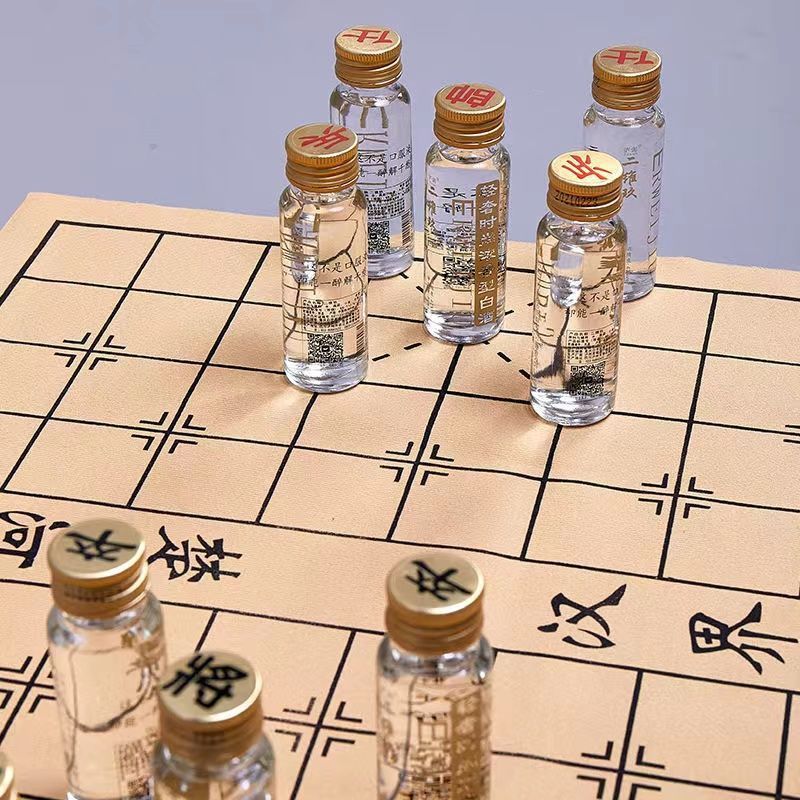 【泸州老酒】 中国象棋小酒 粮浓香型白酒 42度 礼品年货