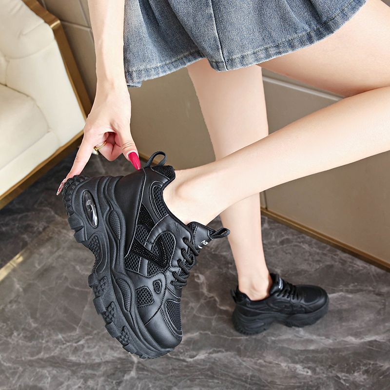 Women's Height-Increasing Shoes 2025 New Spring & Fall Mesh Breathable White Sneakers for Students Small Thick-Soled Dad Shoes