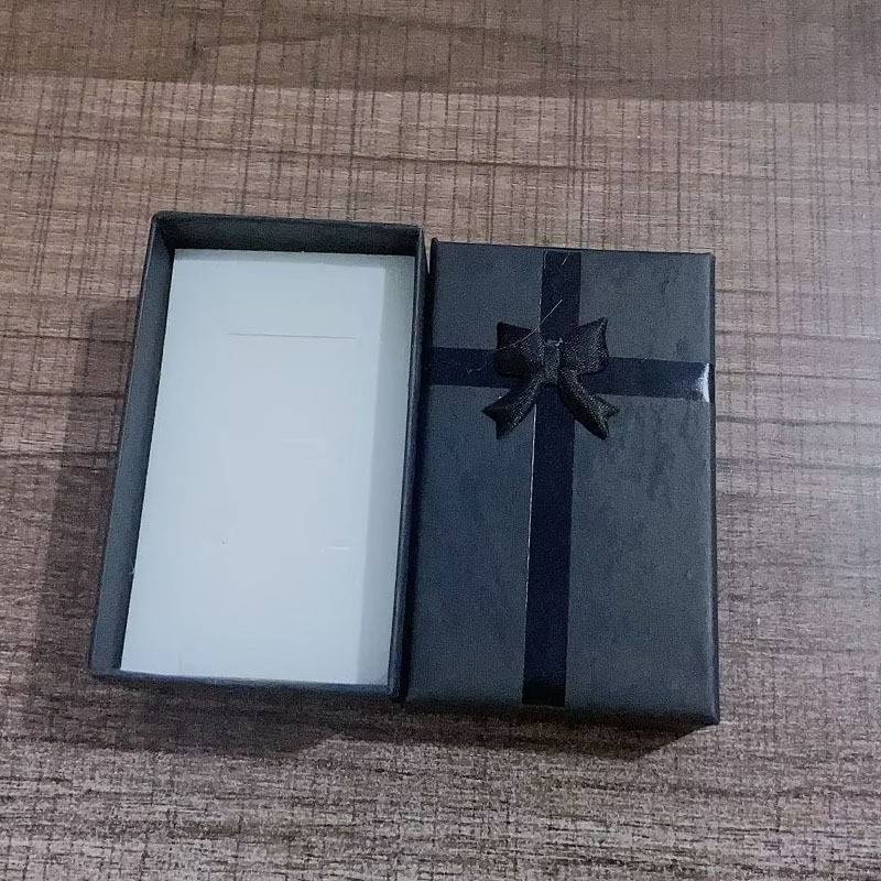 Fábrica de letras Tiandi cubierta joyería collar joyería anillo arco cinta caja de embalaje al por mayor