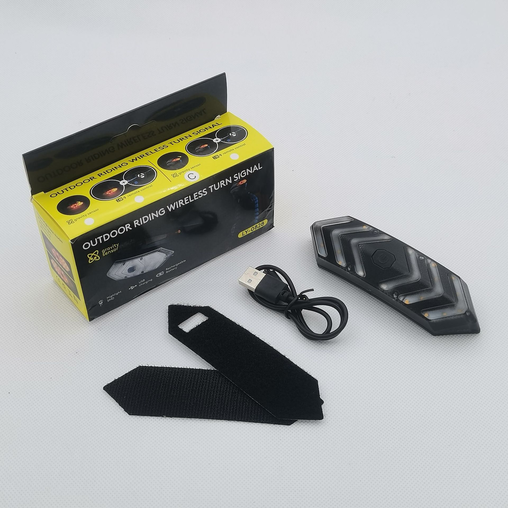 C: Luz de casco de inducción de gravedad