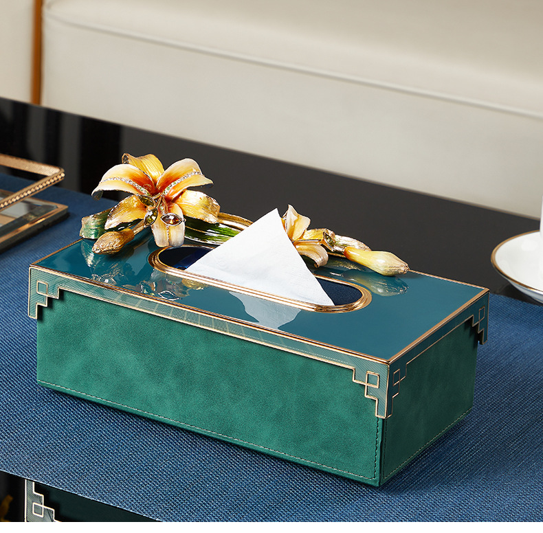 Luxury Tissue Box Image 5