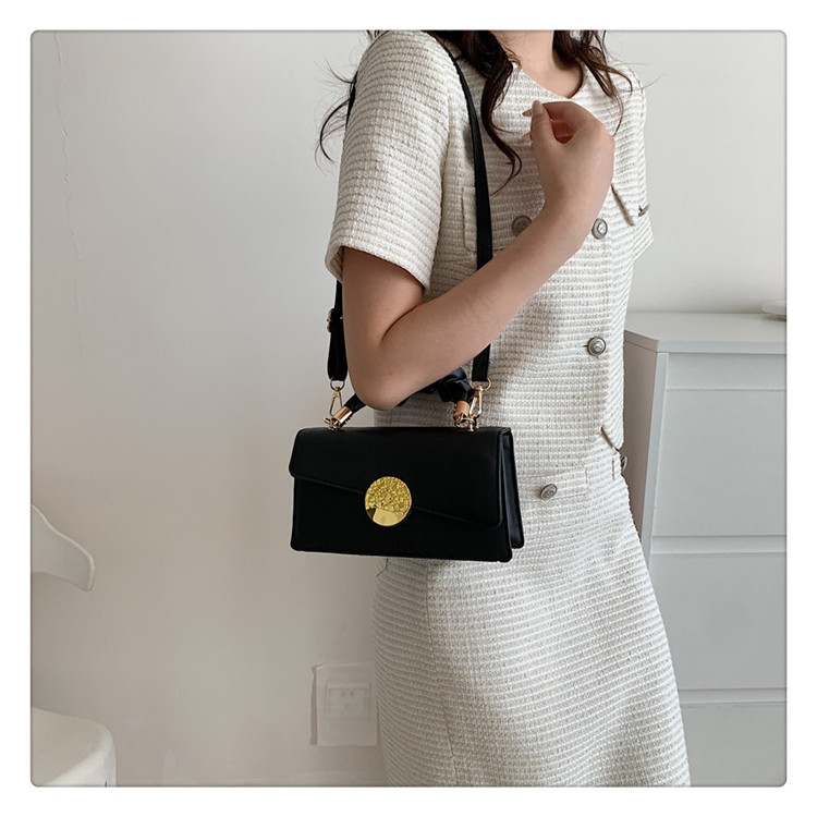 262g Weight Magnetic Buckle Closure Type Single Shoulder Strap Strap Type Crossbody Bag Bags Type Casual, Holiday Occasion Pu Leather Material Solid Color Pattern All Seasons Season Women's Gender Streetwear Style Square Shape Medium Size Women's Medium Pu Leather Solid Color Streetwear Square Magnetic Buckle Crossbody Bag 12