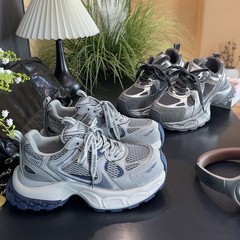 厚底增高巨好看老爹鞋女2025新款超火的轻便舒适休闲运动鞋女鞋子