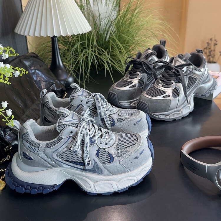 Thick-Soled Height-Increasing Super Nice Dad Shoes for Women 2025 New Super Popular Lightweight and Comfortable Casual Sports Shoes for Women