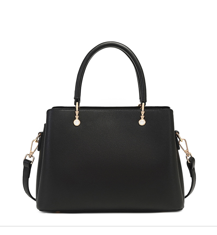 Women's Gender Elegant, Vintage Style Style Women's Medium Pu Leather Solid Color Elegant Vintage Style Square Zipper Handbag