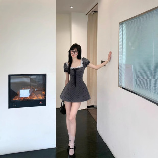 Խ�nС�~ Miuϵ�۶� �߸���Ů����ɫ���cֲ�qСA�[�����B��ȹ