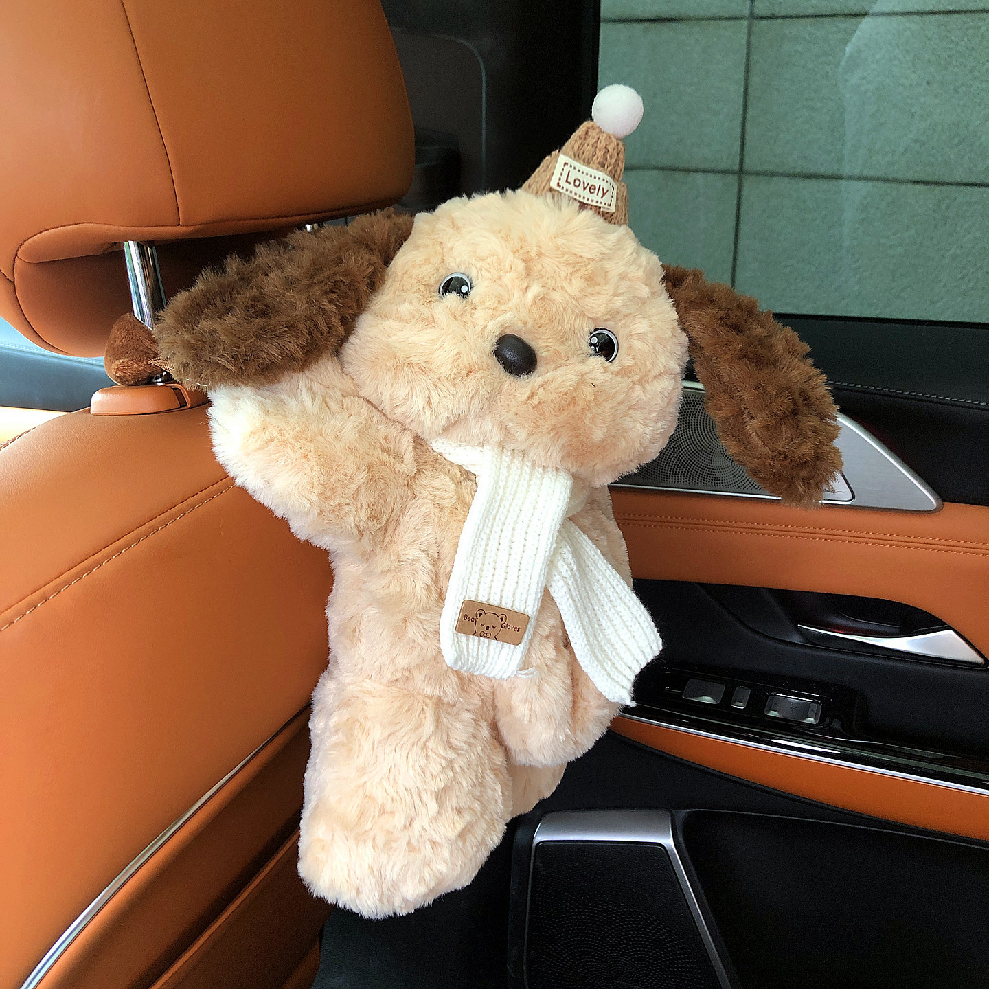 Car Tissue Box with Cute Doll Design, Car Tissue Hanging Bag, High-End Hanging Tissue Box for Car Interior, Suitable for Girls