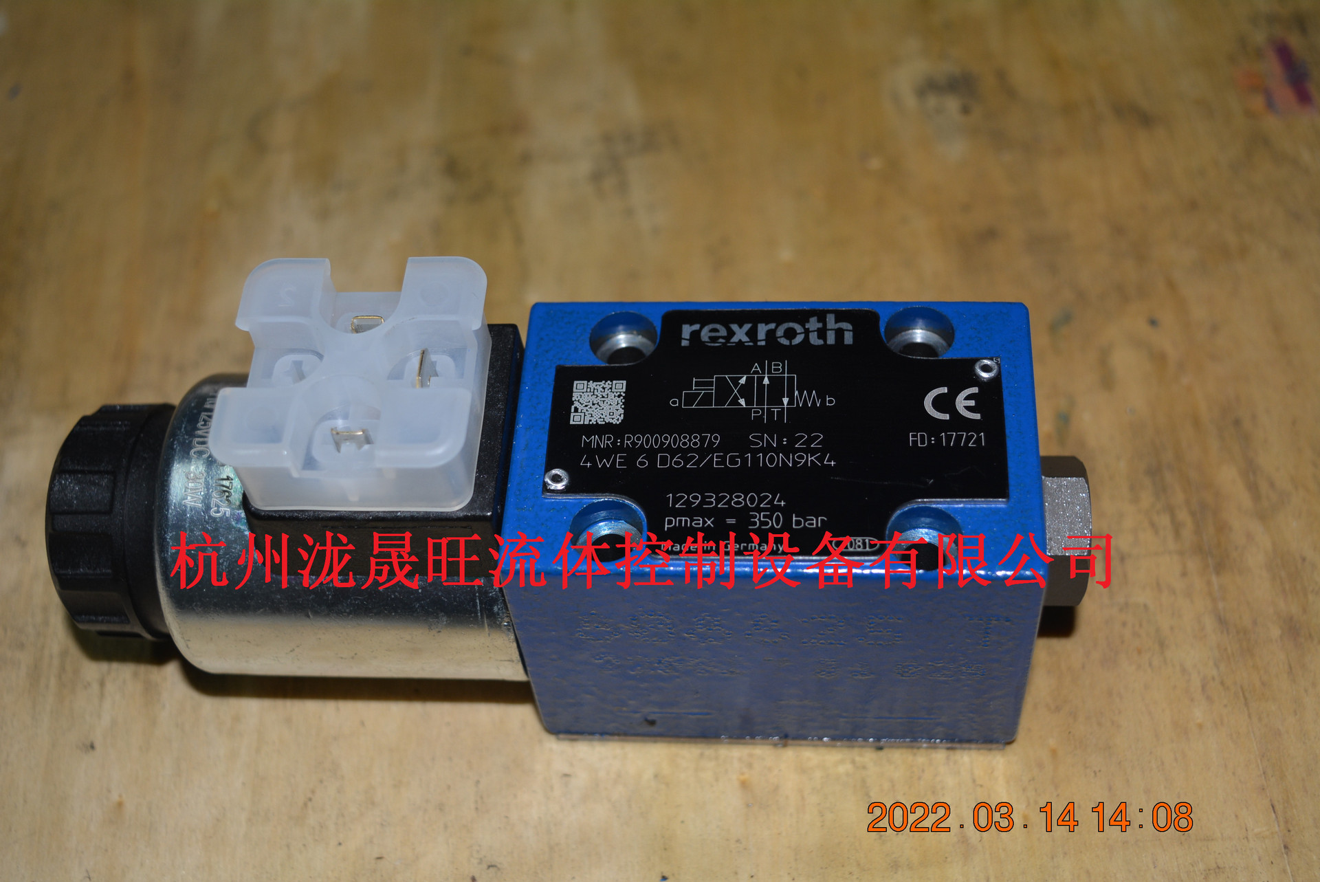 特价供应(力士乐)REXROTH电磁换向阀4WE6D6XEG110N9K4