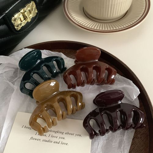 Temperament burgundy shark clip medium size back of head clip fresh girl hair clip new Korean hair clip hair accessory
