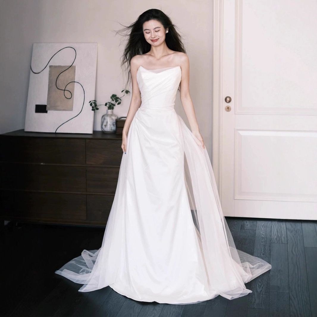 French Strapless Light Wedding Bride Forest Style Outdoor Satin White Engagement Toast Small Train Reception Dress_voghion.com