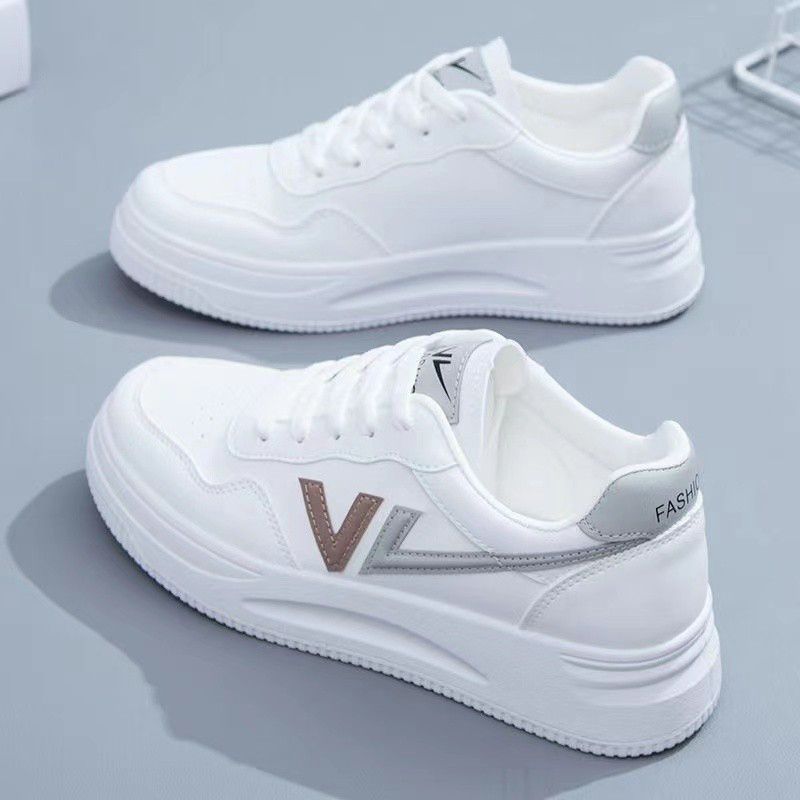 2026 verano nuevos zapatos blancos zapatos de mujer transpirables zapatos de malla única zapatos de skate delgados zapatos de primavera y otoño zapatos de red