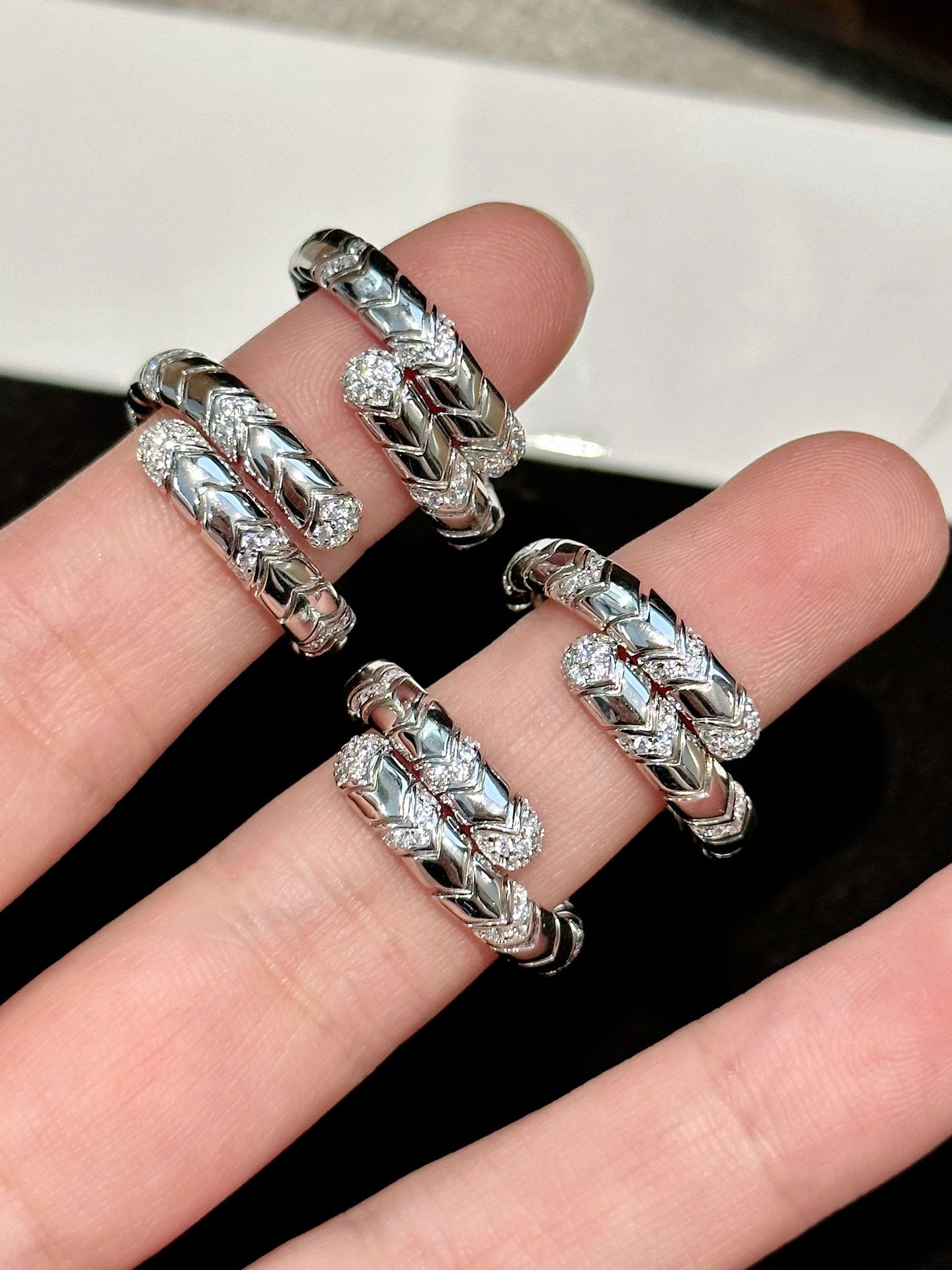 Sterling Silver Retro Inlay Geometric Zircon Open Rings display picture 2