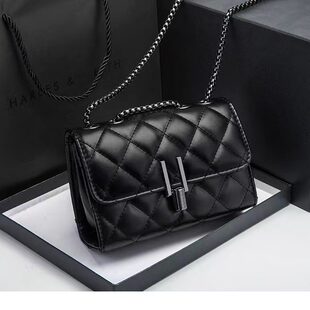 Small fashionable brand bag strap one shoulder with diamond pattern, chain bag, Chanel style