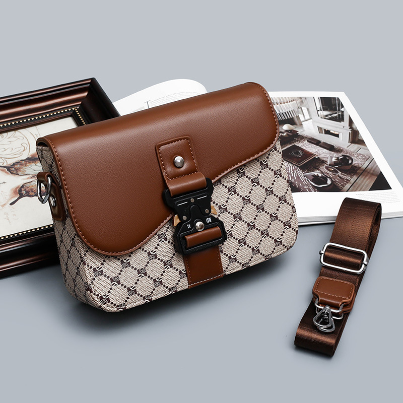 Crossbody Bag for Men and Women 2026 New Style Wide Shoulder Strap Leather Messenger Flap Bag European and American Fashion Casual Versatile Shoulder Bag