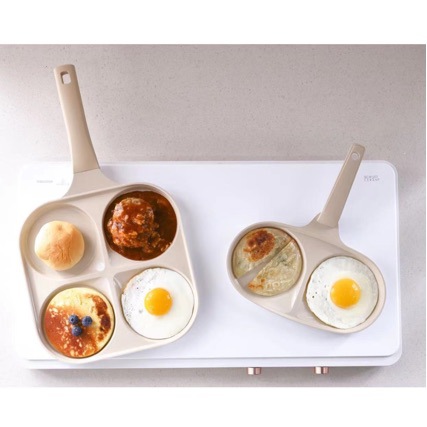 Corea del Sur importó tortilla máquina de hamburguesas sartén antiadherente olla de desayuno de cuatro orificios de doble orificio para el hogar artefacto de tortilla