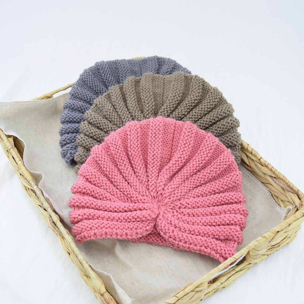 Women's Basic Solid Color Eaveless Wool Cap display picture 2