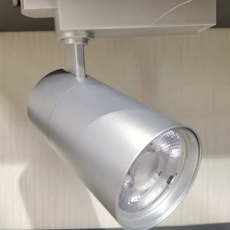 銀色の軌道灯の知能は軌道灯を滑らせて服のチェーン店のスーパーのled銀色のcobスポットライトを吸い込みます。|undefined