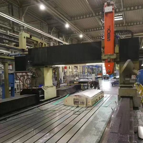 JOBS数控龙门六轴加 工中心