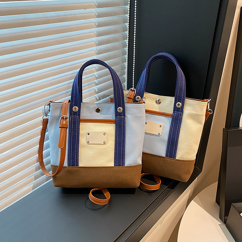 Korean fashion contrast color stitching portable small square bag 2024 new texture casual canvas shoulder bag Korean fashion contrast color stitching portable small square bag 2024 new texture casual canvas shoulder bag