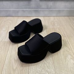 极简厚底凉拖女2025夏季时尚外穿度假拖鞋小个子增高休闲一字拖潮