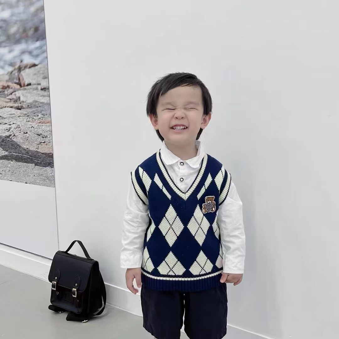 [Oso Jin Yong] Chaleco de punto de algodón para niños Chaleco de punto para niños puro algodón bebé estilo universitario