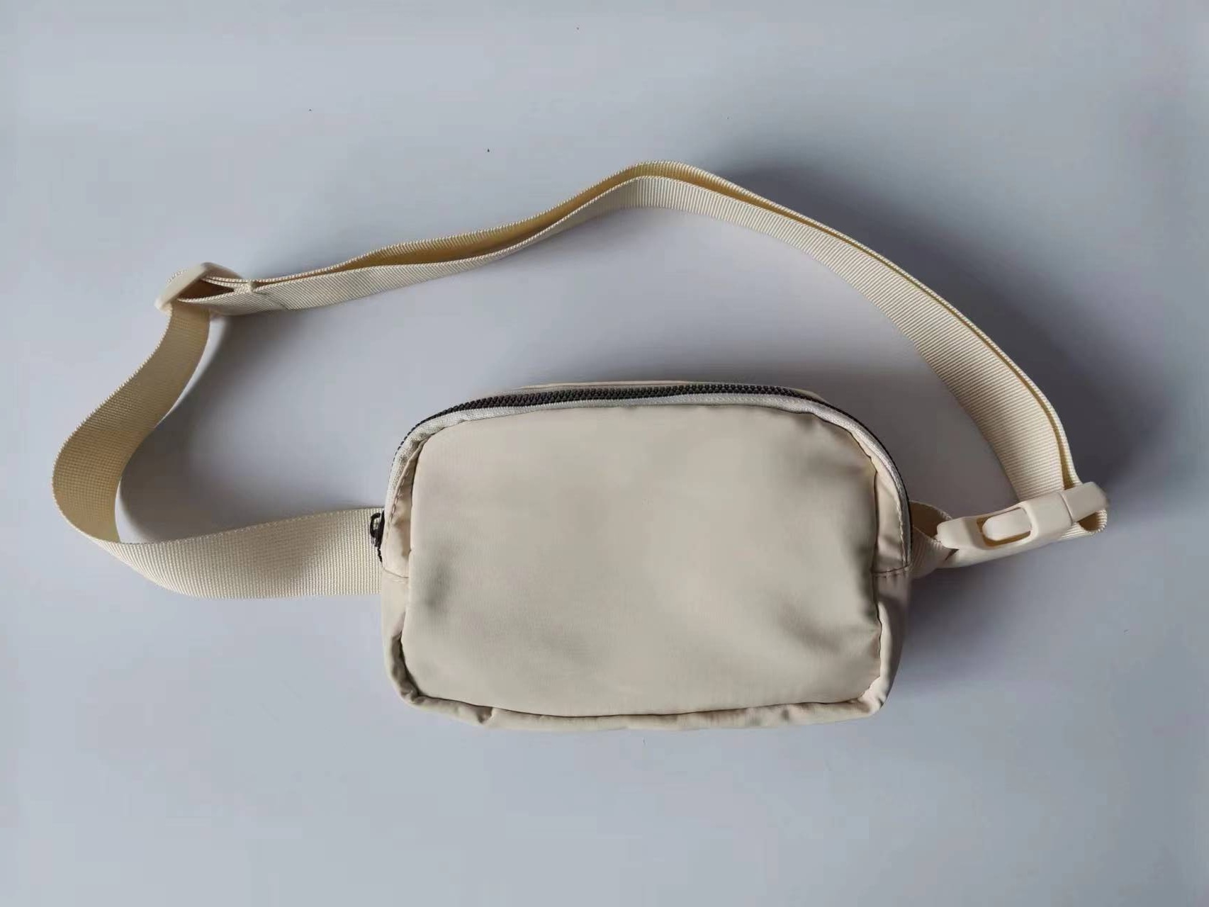 아이보리 화이트