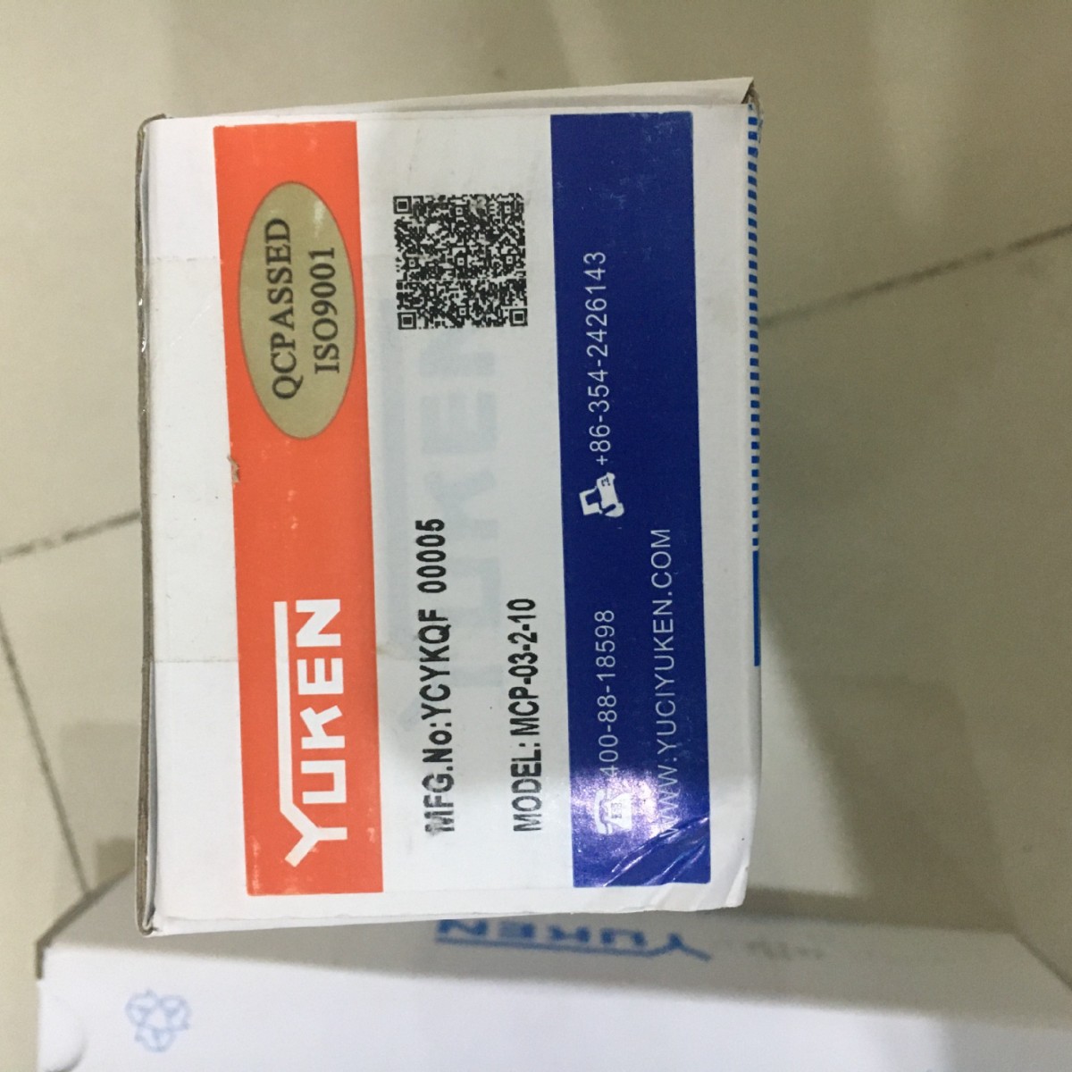 供应YUKEN油研直角板式单向阀CRG-03-04-50现货