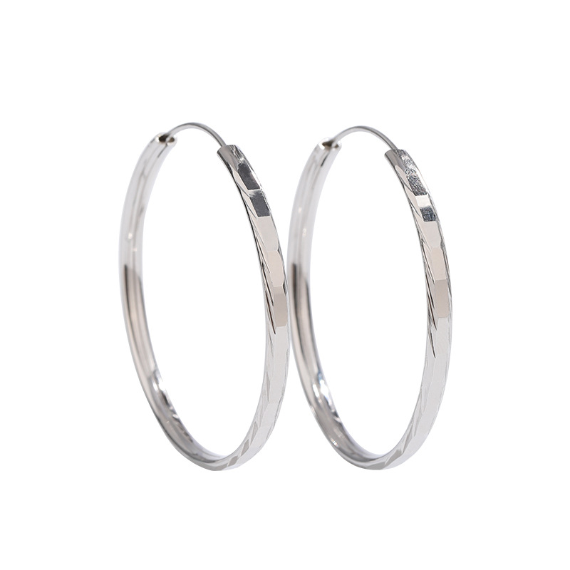 Pendientes de anillo Mujer 925 Plata de ley 2024 Nuevo estilo Pendientes grandes Pendientes de anillo de sentido de alta calidad de lujo ligero Pendientes exagerados