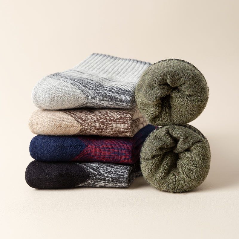 Chaussettes de sport mi-mollet tendance en coton 2025D pour homme, nouvelle collection automne-hiver, dégradées, pour course à pied et plein air_voghion.com