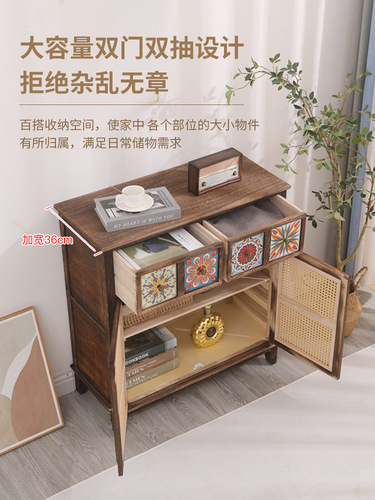 Antique-style wall-mounted storage cabinet for living room, modern Chinese solid wood sideboard with rattan cabinets, home-use tea and water cabinet